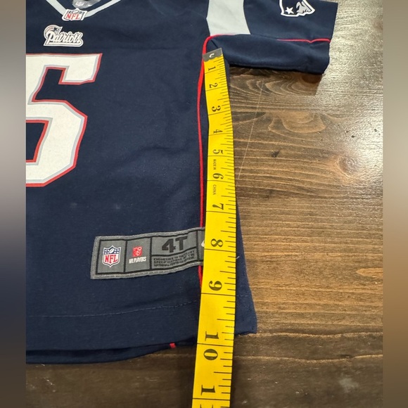 Tim Tebow New England Patriots NFL Football Jersey - Picture 7 of 7